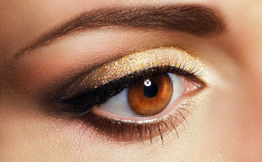 matte brown and gold eye shadow look smoky sparkly eyeshadow mattify cosmetics vegan makeup 